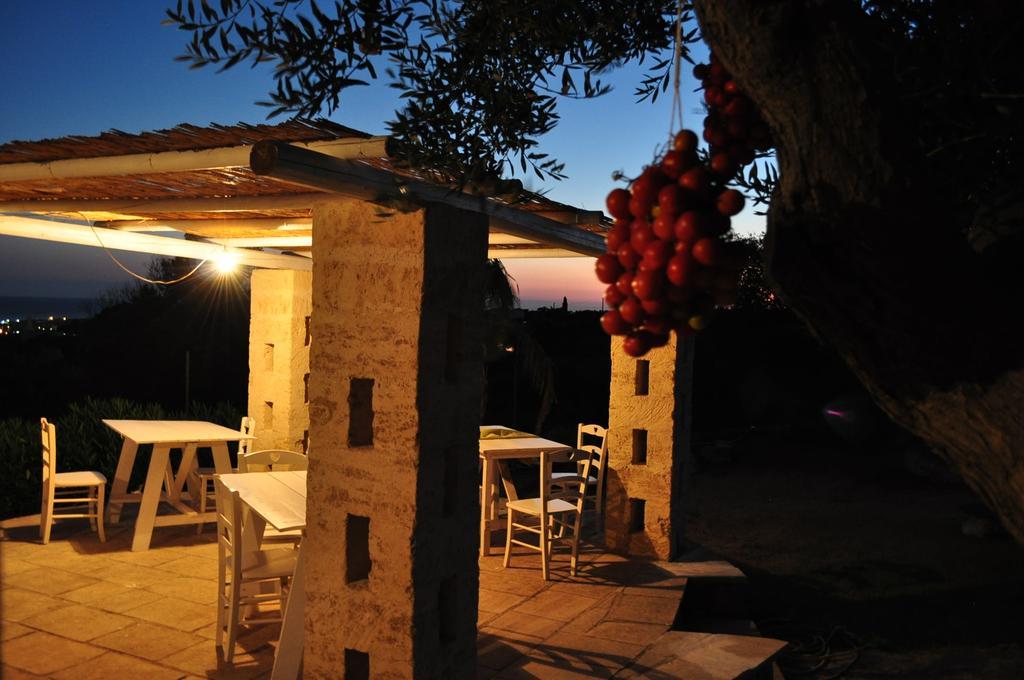 Bed and Breakfast Contrada Borgin à Marina Di Pescoluse Extérieur photo