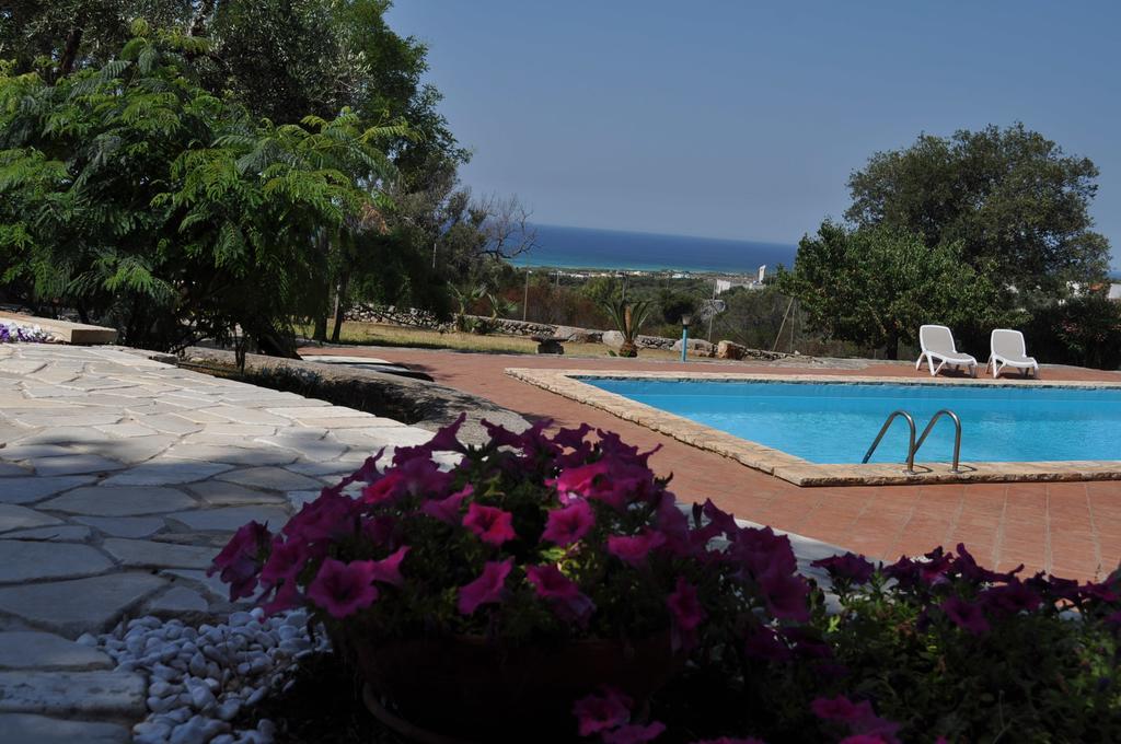 Bed and Breakfast Contrada Borgin à Marina Di Pescoluse Extérieur photo