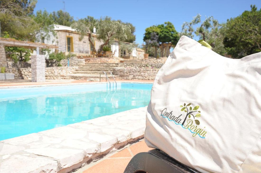 Bed and Breakfast Contrada Borgin à Marina Di Pescoluse Extérieur photo